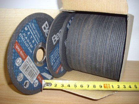 Dyski tnące do betonu 115 x 2,5 x 22,2mm a`50 735152 Dyski tnące do betonu 115 x 2,5 x 22,2mm a`50 735152