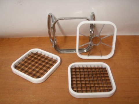 Krajacz do owoców i warzyw z wymiennymi wkładami MB-7561 Krajacz do owoców i warzyw z wymiennymi wkładami MB-7561