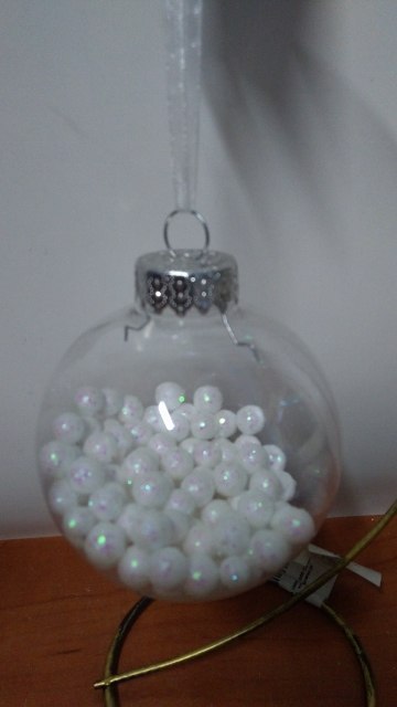 Bombka z dodatkami w środku | ADR14228 Bombka z dodatkami w środku | ADR14228