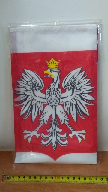 Flaga z godłem POLSKA 112x70 Flaga z godłem POLSKA 112x70