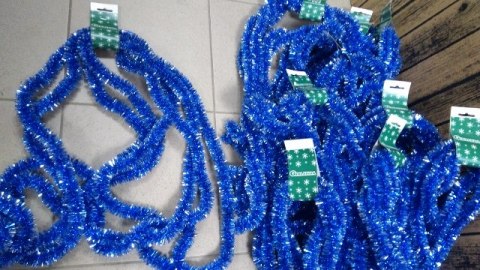 Łańcuch choinkowy 10szt NIEBIESKI Z KOŃCÓWKĄ SREBRNĄ fi-25 6m Łańcuch choinkowy 10szt NIEBIESKI Z KOŃCÓWKĄ SREBRNĄ fi-25 6m