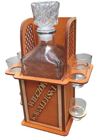 Karafka z kieliszkami konfesjonał Wieczór Kawalerski