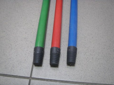 Kij metalowy z gwintem czerwony110cm Kij metalowy z gwintem czerwony110cm